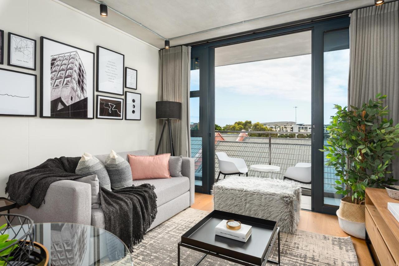 Luxury De Waterkant Apartments Cape Town Exterior photo