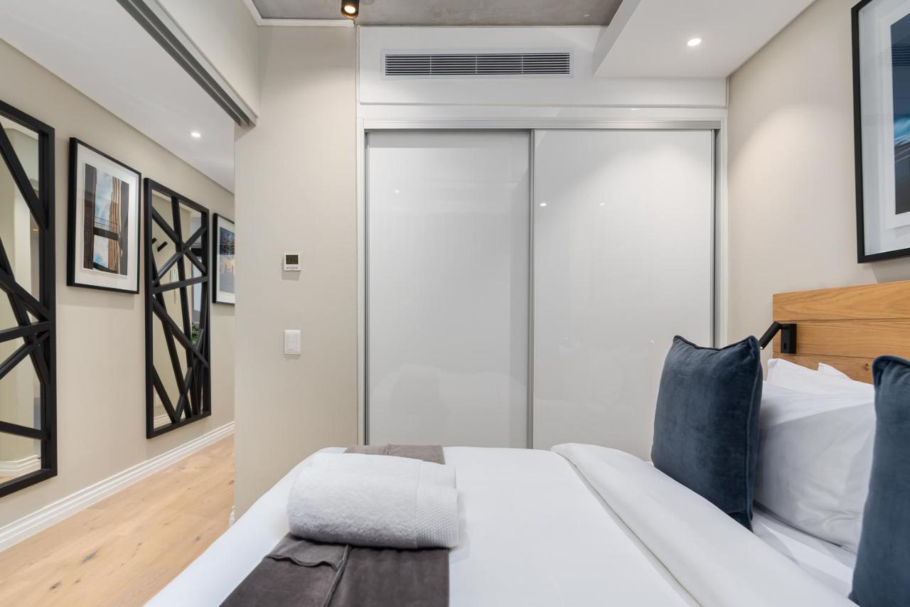 Luxury De Waterkant Apartments Cape Town Exterior photo